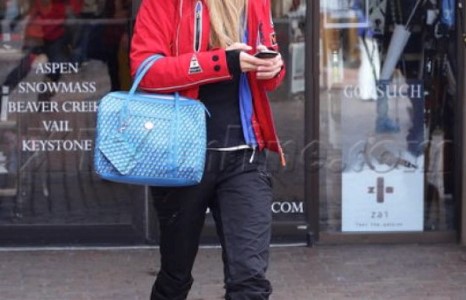 Парис Хилтоны цанын гутал