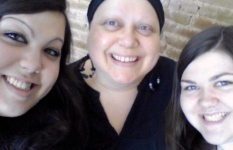 Охидынхоо хуримнаас 12 цагийн өмнө амьсгал хураасан хөөрхий ээжийг амьд мэт хувцаслан, гарт нь цэцэг бариулжээ… 