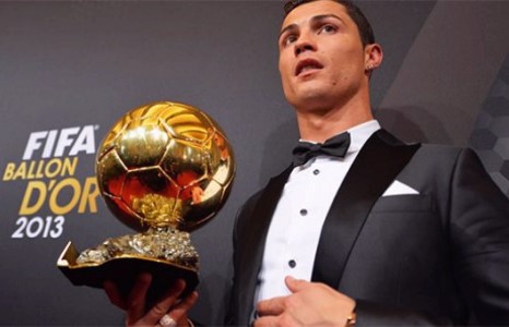 Криштиан Роналду хоёр дахь удаа “Алтан бөмбөг” хүртлээ