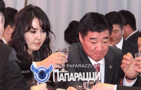 МАН-ын бүлгйин дарга С.Бямбацогтын хайрт гэргий