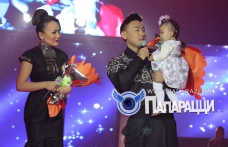 Дуучин Б.Болд, Э.Чулуунчимэг нарын тоглолтын билет эрэлт ихтэй байна