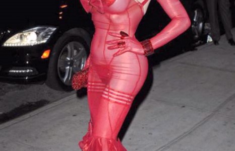 Дэлхийн хамгийн үнэтэй биетэй “эмэгтэй” 