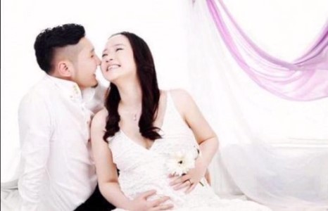 Жүжигчин Дөлгөөн 3850гр хүүтэй боллоо