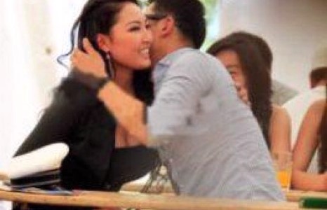 Жүжигчин Ууганаа эхнэрээ мартаа юу?