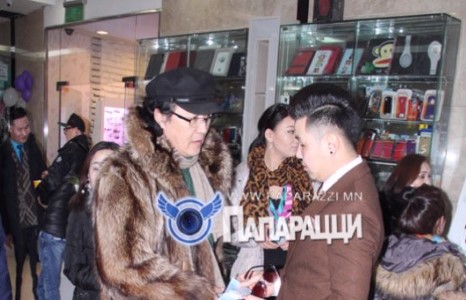 Урлагийн хамгийн үнэтэй гэр бүл