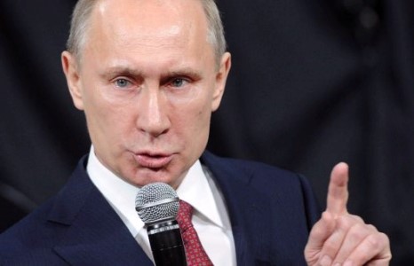 Путин Крымын тусгаар тогтнолыг баталгаажуулан гарын үсэг зурлаа