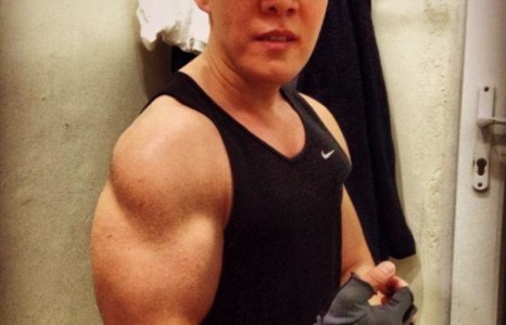 Дуучин Д.Болд 3 тэрбумаар хаусаа зарна