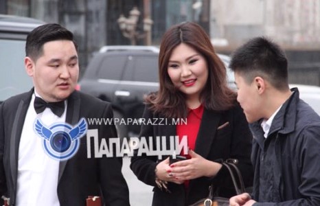 Би хэн бэ? Хабул байна аа