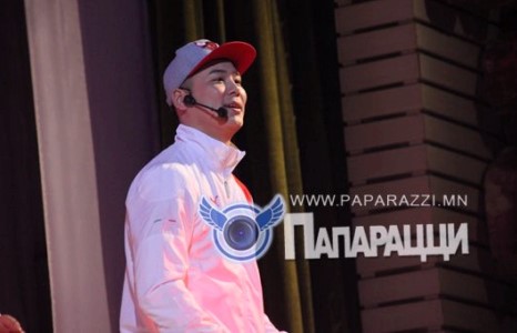 Жүжигчин Батушка СТА боллоо