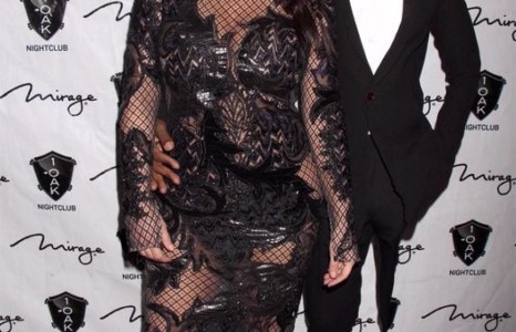 Ким Кардашян хамт амьдарсан жил бүрийнхээ төлөө 1 сая доллар авна