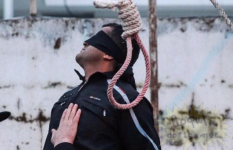 Хүүгийнхээ алуурчныг цаазаар авах ажиллагааны үеэр уучилжээ