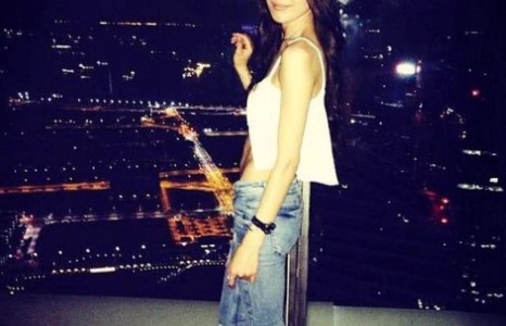 МУГТ Н.Төгсцогтын үзэсгэлэнт гэргий Д.Уранзаяагийн зурагнаас