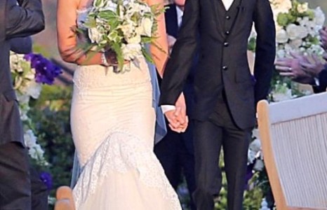 ”Backstreet Boys”-ын Ник гэрлэлээ