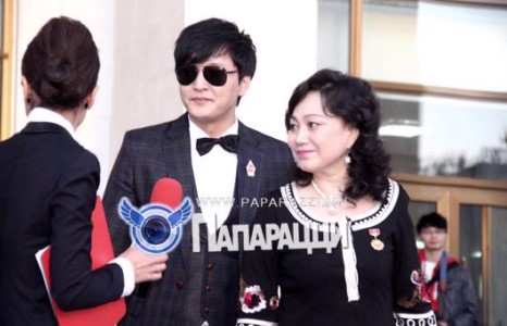 Сайхан л харагдаж байна шүү дээ