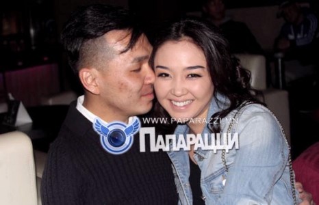 Жүжигчин Анхаагийн 10 насаар дүү амраг нь...