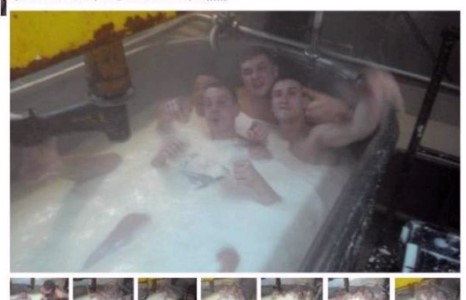 Оросын бяслаг үйлдвэрлэгчид сүүндээ шумбаж байжээ