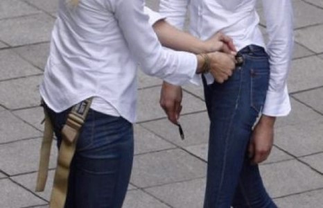 Жүжигчдийн орлон тоглогчид адилхан байна уу