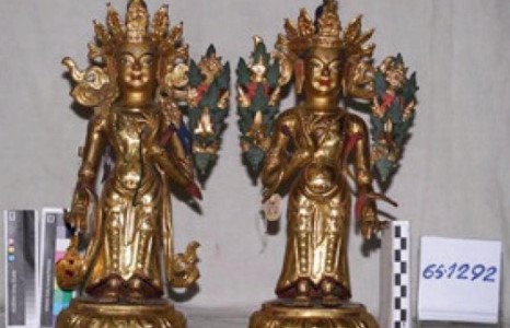 Хулгайлагдсан бурхдыг долоо хоногийн дараа оллоо