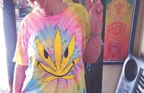 86 настай хиппи эмээ