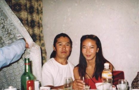 Монголоос хөөгдөж буй Өвөр Монгол залуу өөрийгөө шатаахаа мэдэгдэв