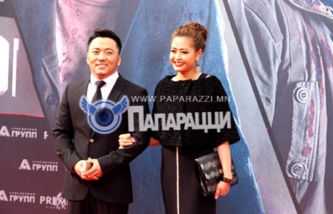 Хамгийн баян жүжигчин эр...