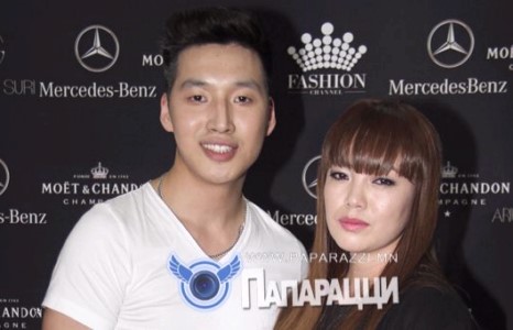 Загварын сайхан хос