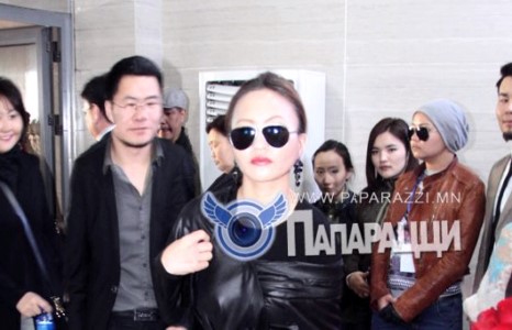 Хуримын хувцасны мэргэжилтэн дизайнер Ууганаа