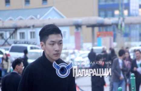 Солонгосын Гангнам дүүрэгт амьдардаг Монгол залуу