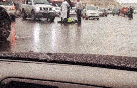 Хөдөлгөөн зохицуулж байсан замын цагдааг дайрсан хэрэг гарлаа