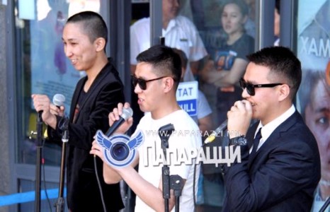 “Опозит” хамтлагийн залуучууд хамтдаа кинонд тоглов