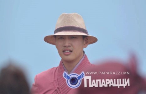 ФЭЙШН ГЭР БҮЛИЙН НААДААН