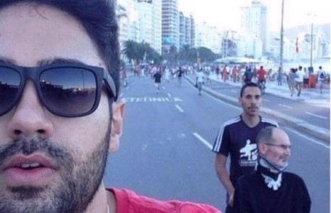 “Стив Жобс”-той selfie шуугиан тарив 