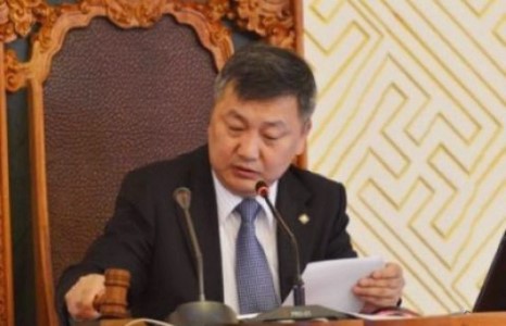 УИХ-ын даргын алх хаана байсан бэ?
