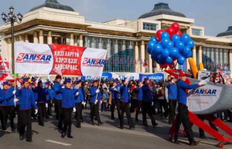Нийслэлийн 375 жилийн ойн нэрэмжит “Парад Шоу”-нд
