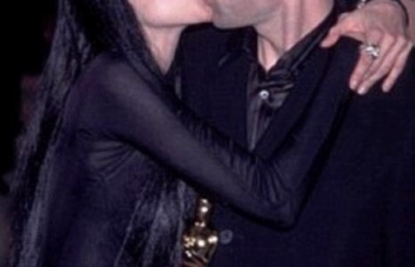 Анжелина Жолигийн аймшигт нууцыг дэлгэжээ