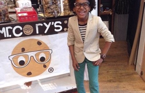 Таван насандаа жигнэмэгийн бизнес хийж эхэлсэн хүү