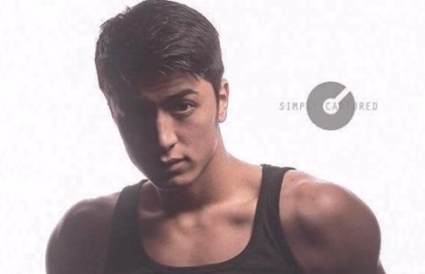 Монгол залуу “Asian best model” боллоо