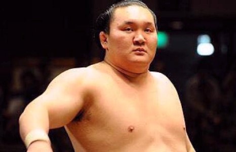 Хакухо 127 сая Япончуудын өмнө эх хэлээрээ мэндчиллээ /Видео/