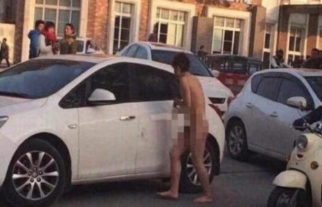 Эхнэрээ мэхэлвэл ингэдэг юм