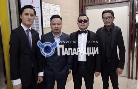 Мухар гудамжны залуус