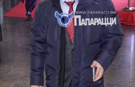 Ц.Мянганбаяр албан ёсоор дампуурлаа зарлалаа