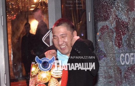 Баавар хүүтэй болжээ