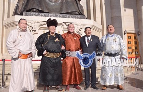 М.Даваажаргал хөдөлмөрийн баатар боллоо