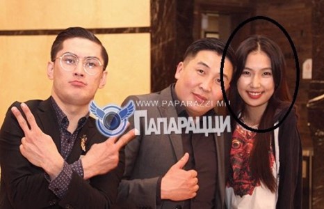 Дуучин Анхмаагийн экс нөхөр Бэки шинэ амрагаа танилцуулав