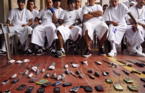 Эл Сальвадор дахь алуурчин дээрэмчин гэмт хэрэгтэнгүүд