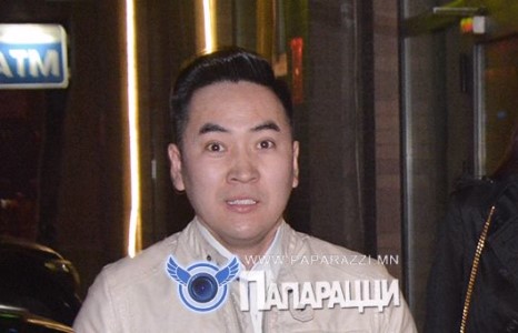 Гоо бүсгүйчүүдийг гоёдог Жагаа