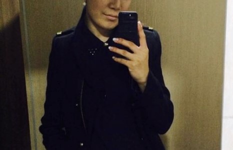 Загварлаг бүсгүйчүүд