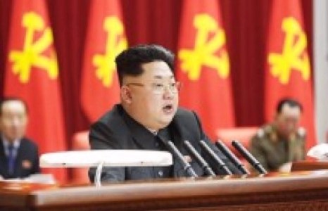 Ким Чен Ун 15 дээд албан тушаалтнаа цаазалжээ
