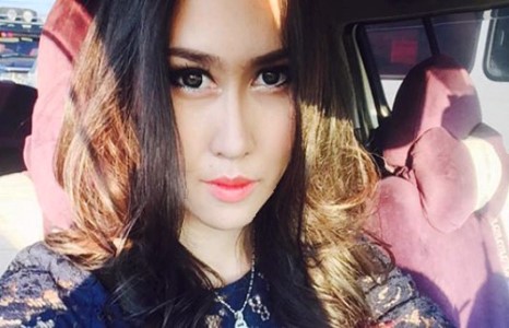 С.Ариунбилэг: Би охиноо хаяхгүй