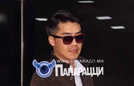 М.Наранмөнх аавдаа юу чаддагаа харуулна